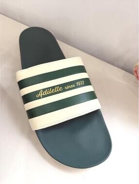 adidas gazelle silver green womens adidas Superstar Sandals Kids Black 11K main image 1